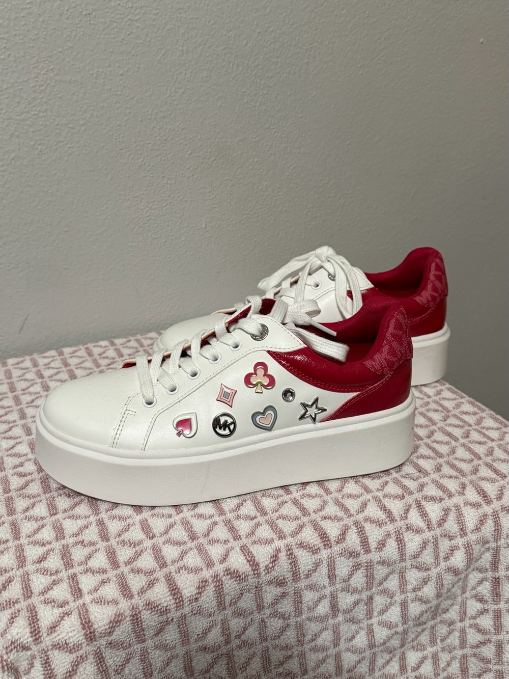 Michael Kors S 7 White and Raspberry Platform Sneakers with Decorative Charms